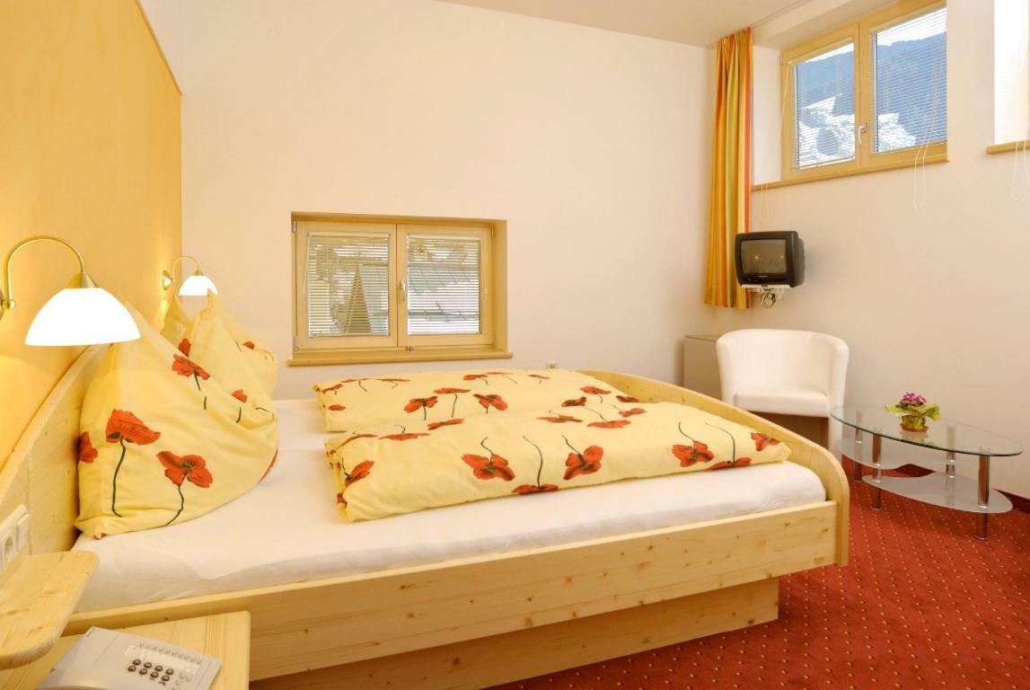 Hotel Platzwirt Rauris Bagian luar foto